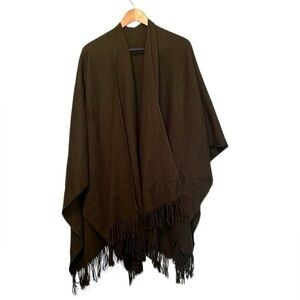 Women’s Ruana with fringes, color is dark green, one size